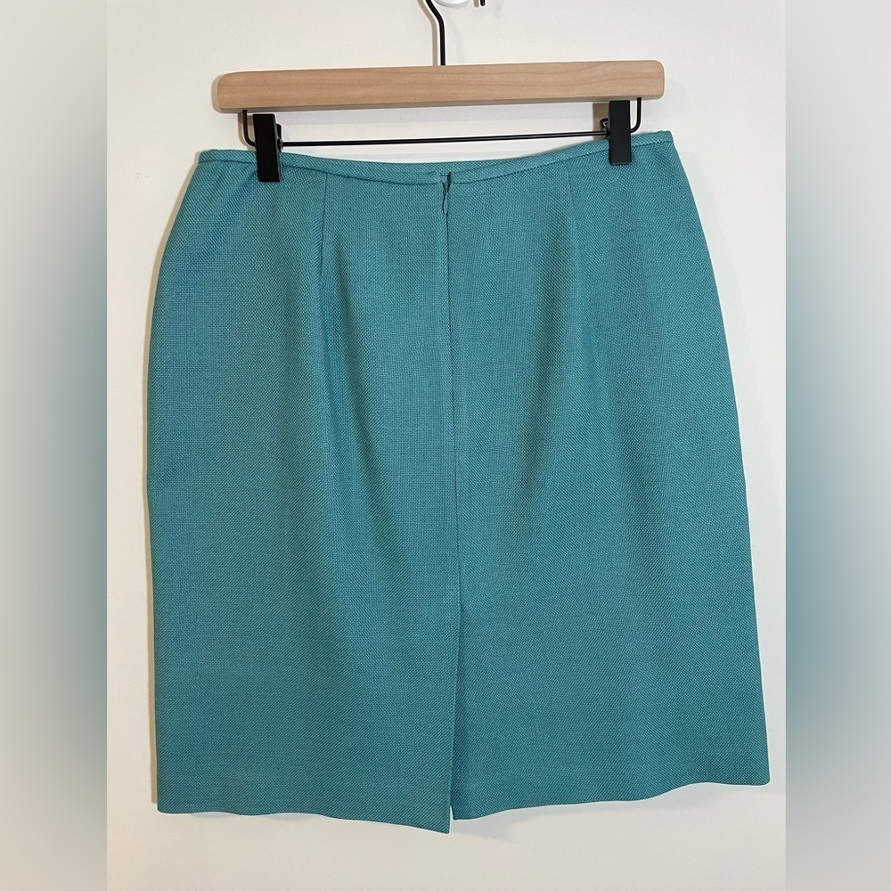 Josephine Chaus Silk Two Piece Suit Blazer Size 8. Skirt Size 10 Aqua Blue/Teal - Picture 6 of 14